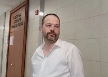 İktidara yakın Fatih Tezcan: Bildiklerimizi yazsak hangi bakan yerinde kalır?