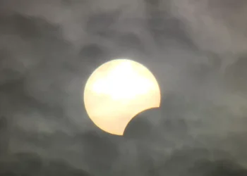 Gökyüzü kara geceye bürünecek: 6 dakika 23 saniye sürecek