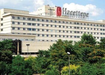 Hacettepe’de eylemlere katılan öğrencilere soruşturma yağmuru: Kapıyı kim bozdu?