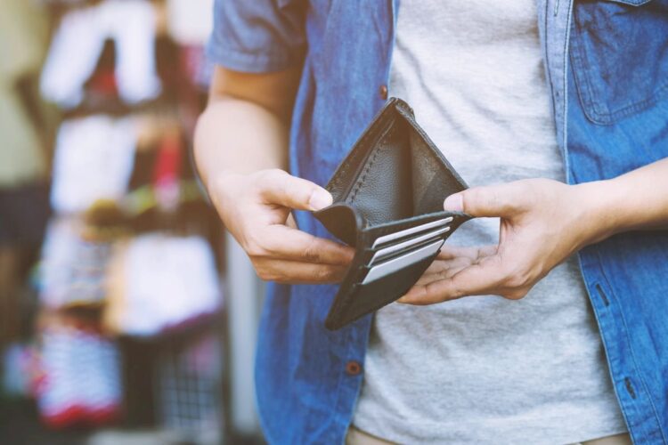 İşsiz gençler “diyet yaparak” yaşıyor