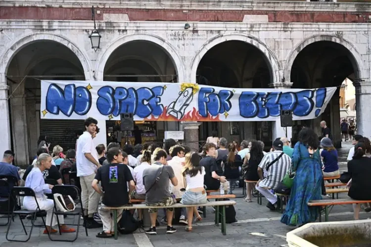 Jeff Bezos protestolar sonrası Venedik’teki düğün mekanını değiştirdi