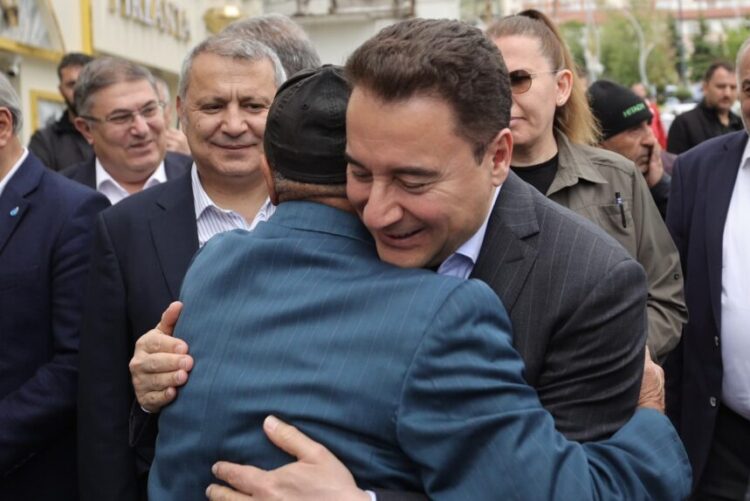 Köyümün adı Tayyip, değiştirmek istiyoruz