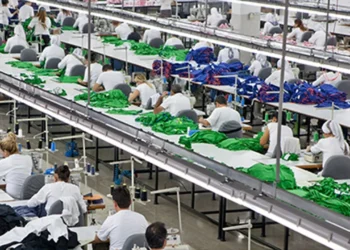 Tekstil devi kararını verdi: İki fabrikasını kapatıyor