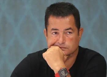 Ali Koç, Mourinho ile devam kararı alınca Acun Ilıcalı yönetimden ayrıldı