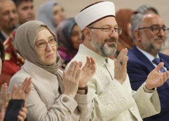 Ali Erbaş’ın eşi 6’ncı kez ‘VIP’ hacca gitti