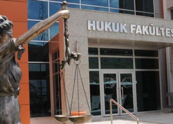 Hukukta başarısızlık alarmı: Mezunların dörtte üçü barajı geçemedi