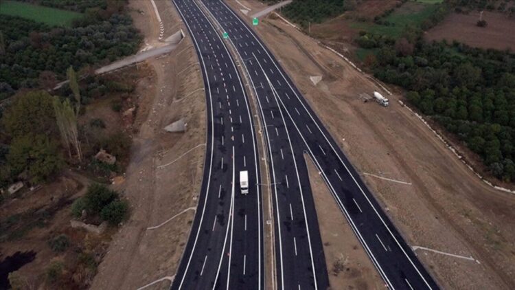 Karayolları bülteni: Bugün dikkat edilmesi gereken yollar