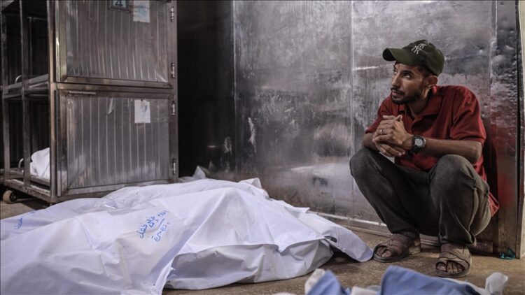 İsrail, Gazze’de yardım bekleyen 38 Filistinli’yi daha öldürdü