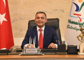 Manavgat Belediyesi’ne operasyon: Başkan ve çok sayıda kişi gözaltına alındı