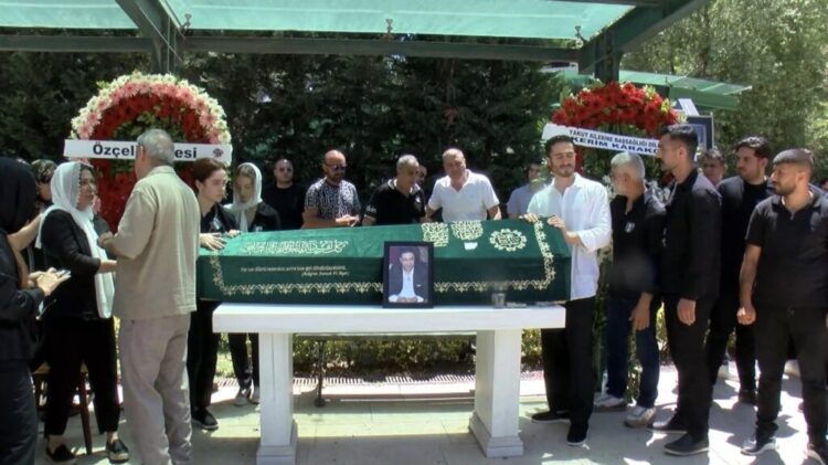 Muhammed Yakut’un cenazesi İstanbul’da toprağa verildi