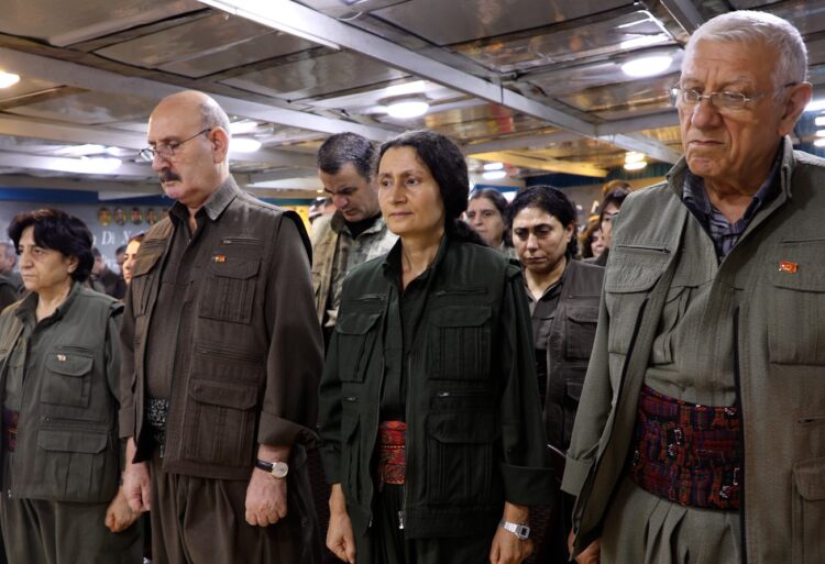 PKK’nın ‘silah bırakma’ kararı hakkında DEM Parti yer ve zaman verdi