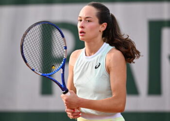 Zeynep Sönmez’den Wimbledon’da tarihi başarı