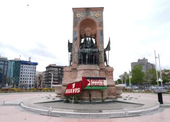 İstanbul Valisi, polisler için soruşturma izni vermedi