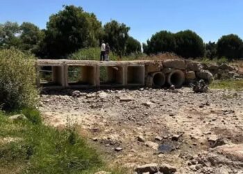 Karasu Deresi tamamen kurudu