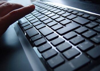 Ticaret Bakanlığı açıkladı: 30 ‘yüksek takipçili’ sosyal medya hesabına erişim engeli