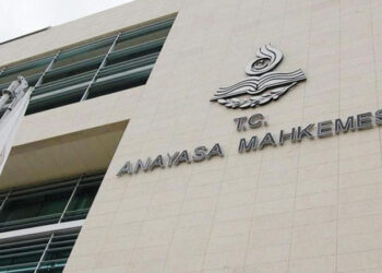 AYM’den ’emekli ikramiyesi’ verilmeyen KHK’lılarla ilgili ‘hak ihlali’ kararı