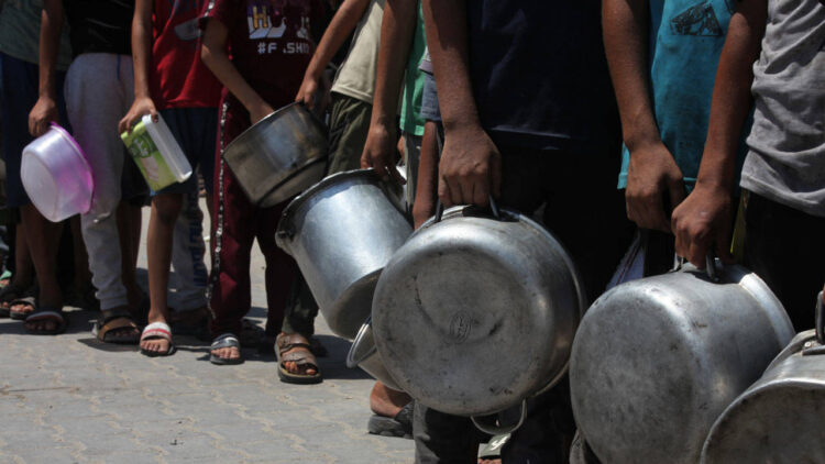 Gazze’de açlıktan ölenlerin sayısı 266’ya yükseldi