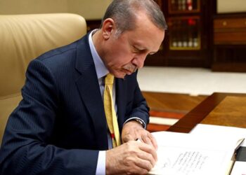 İki ilin komutanı değişti: Erdoğan’dan kritik atamalar