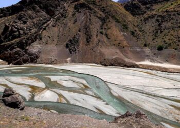 İran’ı aşırı sıcaklar, kuraklık ve siyasi kayıtsızlık vurdu