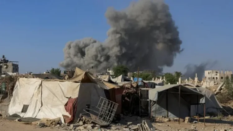 İsrail, işgal planı öncesinde Gazze Şehri’ni bombaladı