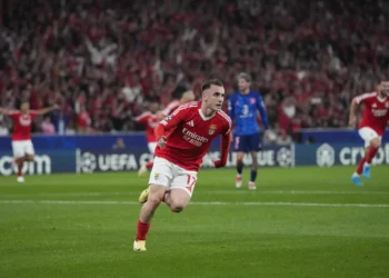 Fenerbahçe’ye kötü haber: Eşleşmede forma giyemeyecek