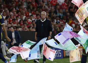 Mourinho, Fenerbahçe’den ne kadar tazminat alacak?