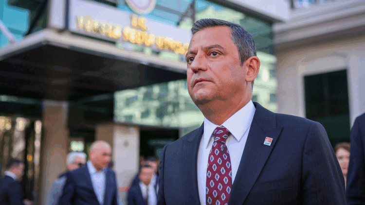 Özgür Özel’den Devlet Bahçeli’nin çok konuşulan mesajına yanıt