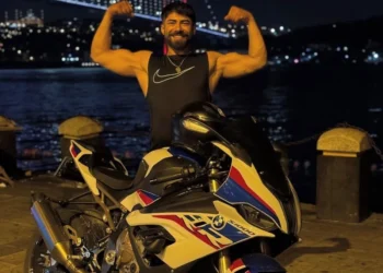 Sosyal medya ünlüsü Deniz Servan Narin, kazada hayatını kaybetti