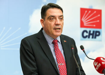 Yankı Bağcıoğlu: “Diploma skandalı milli güvenlik sorunudur”