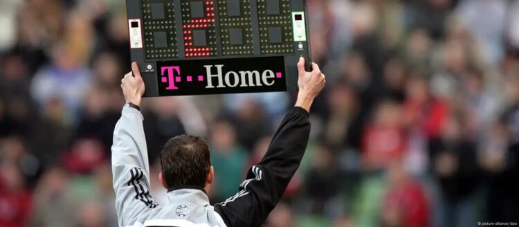 Bundesliga’da maçlara eklenen süreler uzayacak