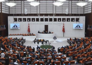 ‘Süreç’ komisyonunun ilk toplantı tarihi belli oldu