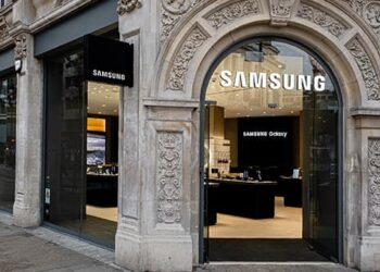 Londra’da 12 bin telefonu taşıyan tır çalındı