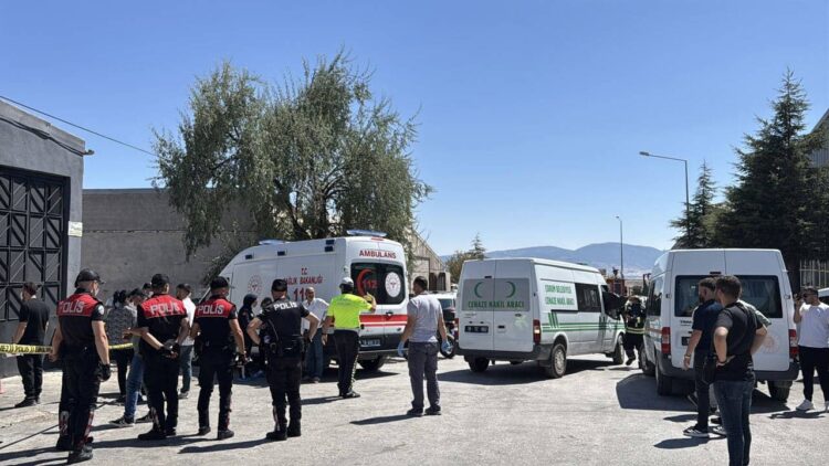 Anne ve oğlu atık yağ tankında can verdi