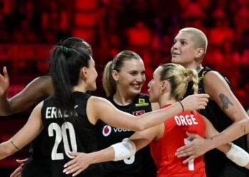 A Milli Kadın Voleybol Takımı, Bulgaristan’ı 3-0 ile geçti; son 16’yı garantiledi