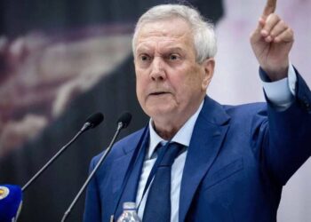 Aziz Yıldırım: Kongreye katılmayı düşünmüyorum; 2 başkan adayından herhangi birinin yanında değilim