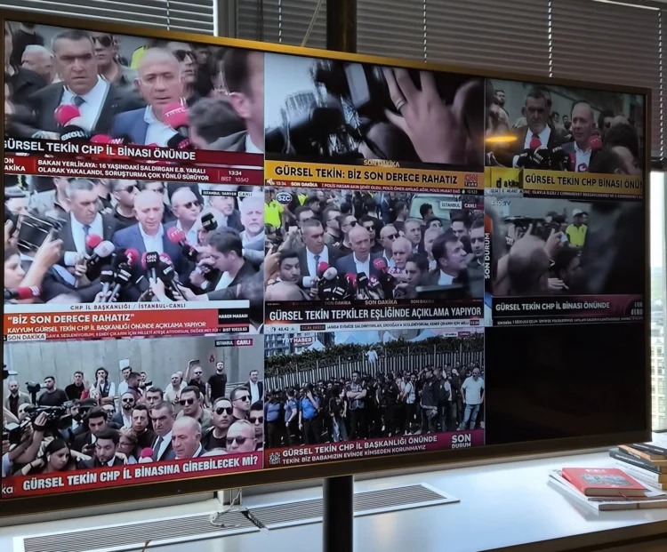 Bu fotoğraf CHP için bir ilk