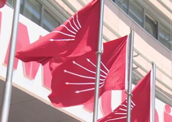 CHP’nin İstanbul delegelerinden yeni hamle: Olağanüstü kongre çağrısı