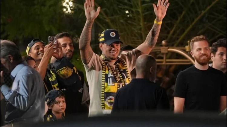 Astronomik yıllık ücret: Fenerbahçe Ederson’u resmen açıkladı