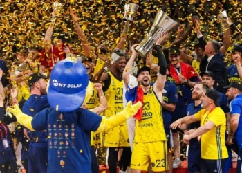 Fenerbahçe’nin başına milyonlarca euroluk talih kuşu kondu