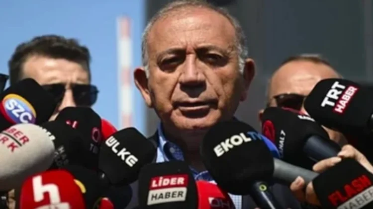 CHP’de yeni krizin ayak sesleri: Görevi devretmem