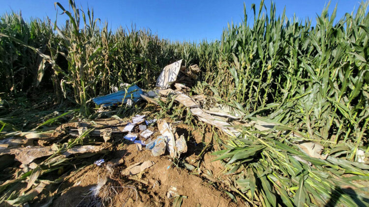 İzmir’de eğitim amaçlı havalanan helikopter düştü: Pilot hayatını kaybetti