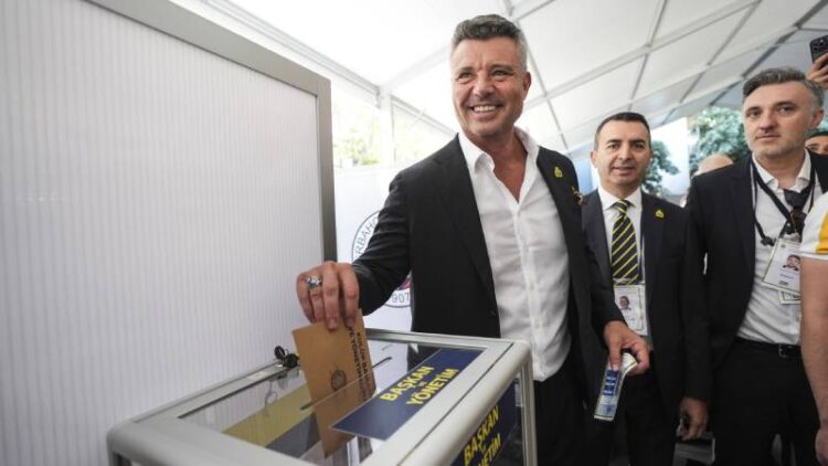 Seçimde oyunu kullanan Sadettin Saran: Fenerbahçe’ye sevgiyi getireceğiz