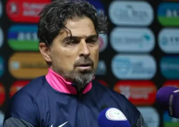 Süper Lig’de 20 saniyelik basın toplantısı