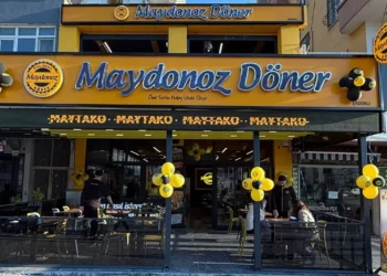 Cemaat operasyonu ile gasp edilmişti: 390 şubeli Maydonoz Döner satışa çıkarıldı