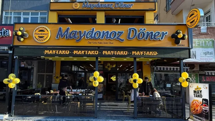 Cemaat operasyonu ile gasp edilmişti: 390 şubeli Maydonoz Döner satışa çıkarıldı