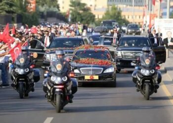 AKP’nin 8 aylık araç faturası 3.3 milyar lira