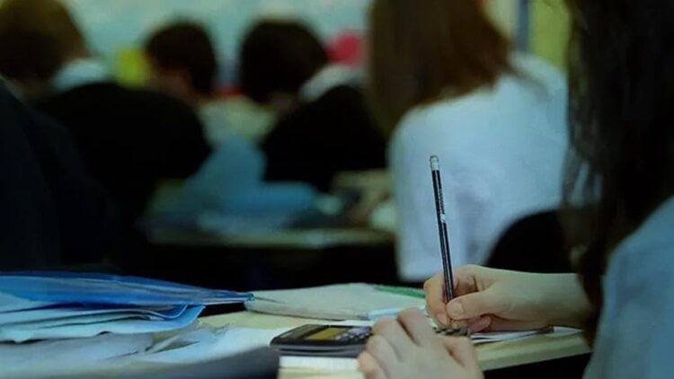 İki yılda zorunlu eğitim çağındaki 442 bin öğrenci okulu bıraktı