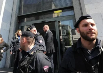 Uzun namlulu silahlarla yakalanmışlardı: İtalya’yı ayağa kaldıran 2 Türk’ün kim olduğu ortaya çıktı