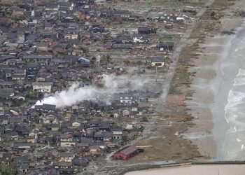 Rusya’nın doğusunda 7,8 büyüklüğünde deprem