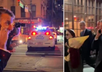 Trump’ın konvoyu için trafiği kapattılar, Macron yolda kaldı